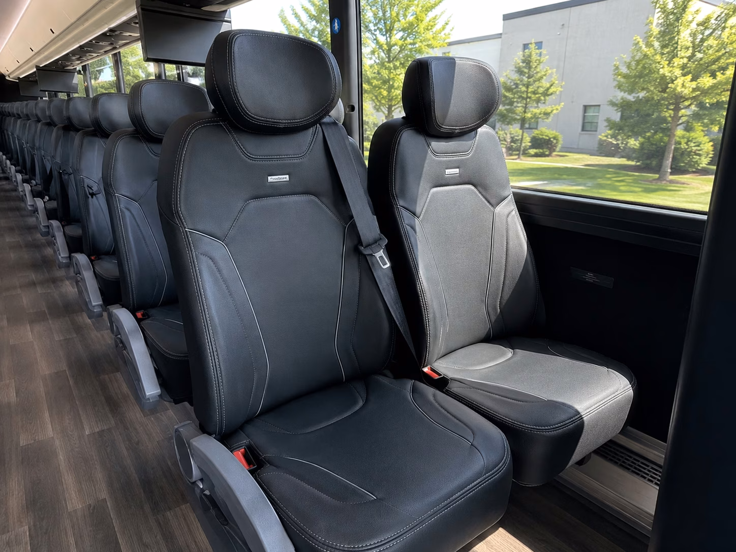how the type of bus you choose changes charter bus prices in pomona california