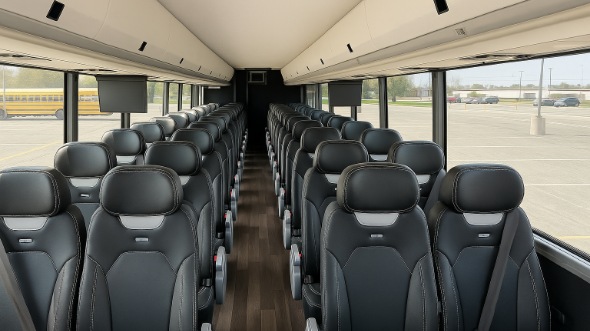 pomona 15 passenger minibus rental