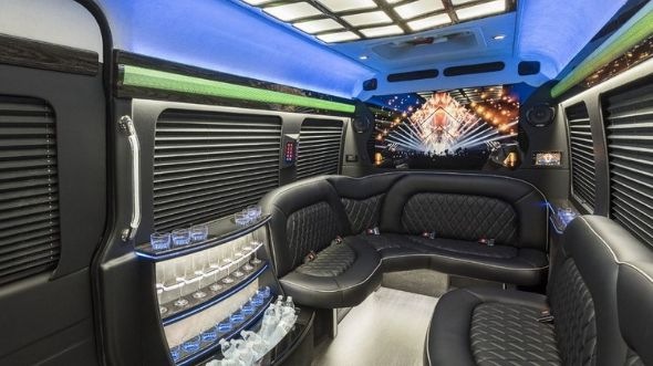 pomona sprinter limo rental rental